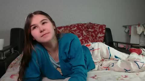 Alice.. online show from 06/04/26, 01:55