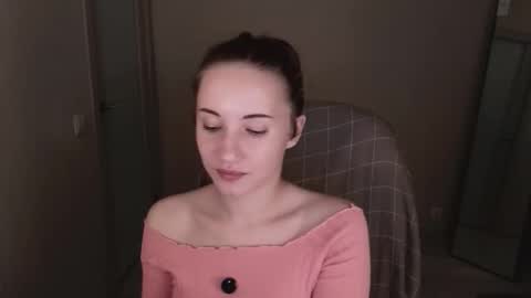 little_pretty_woman online show from 10/08/25, 03:09