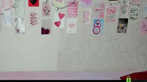 Kriss online show from 09/16/25, 09:54