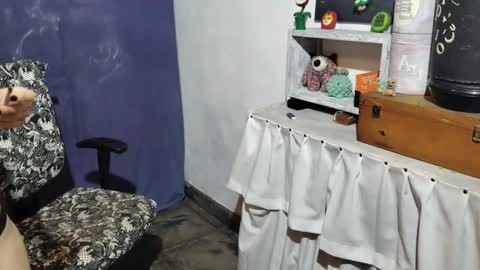 Snapshot of little_savage chatting on 10/18/25, 02:14 little_savage online show from 10/18/25, 02:14