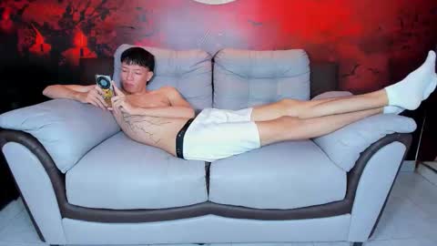 Snapshot of little_show_sexy chatting on 02/02/26, 05:50 little_show_sexy online show from 02/02/26, 05:50