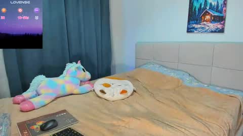 Snapshot of little_sonya chatting on 12/26/24, 12:25 Kat online show from 12/26/24, 12:25