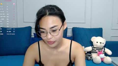 Snapshot of little_v1rgin_angel chatting on 09/21/25, 04:41 Kwan online show from 09/21/25, 04:41