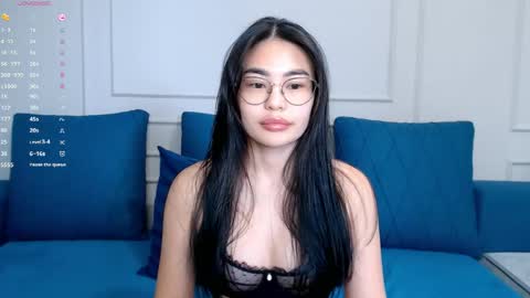 Kwan online show from 04/21/26, 09:37