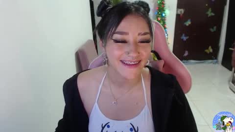 Daniela online show from 12/22/25, 10:51