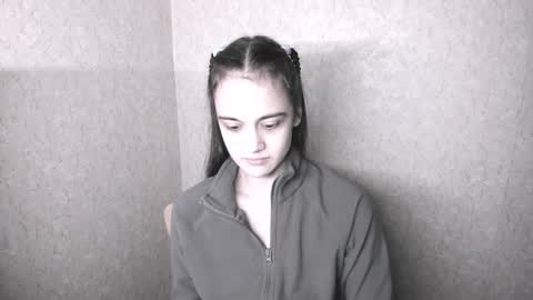 littleashleyy online show from 12/28/24, 03:26