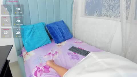   online show from 11/27/25, 01:18