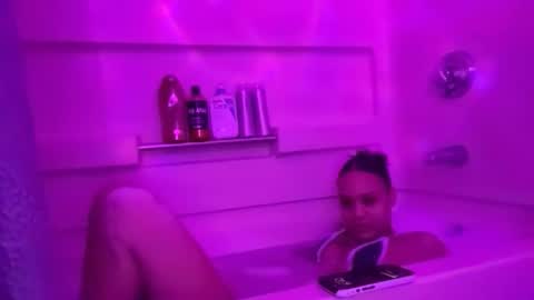 Snapshot of littlecutiechloe chatting on 01/14/26, 11:42 LittleCutieChloe online show from 01/14/26, 11:42