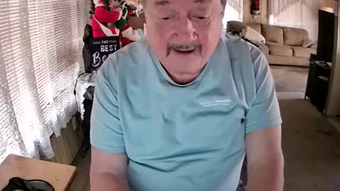 Littled83057 online show from 12/02/25, 07:53