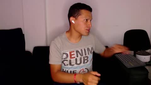 Manu online show from 01/06/26, 02:15