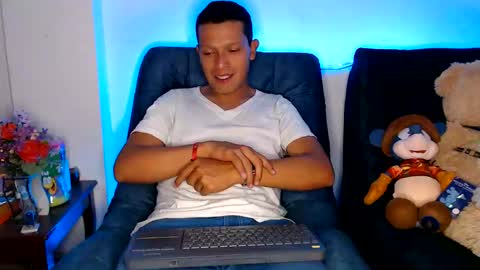 Snapshot of littledicklatin chatting on 06/01/26, 02:24 Manu online show from 06/01/26, 02:24