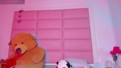 littlee_emma_ online show from 01/27/25, 03:15