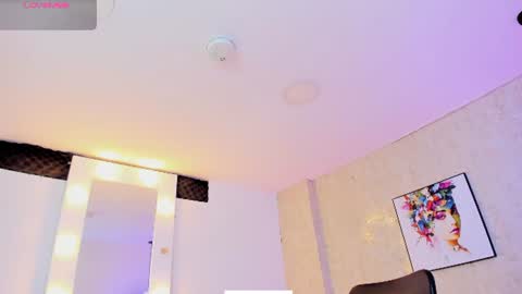 littlee_mia online show from 07/03/26, 12:44