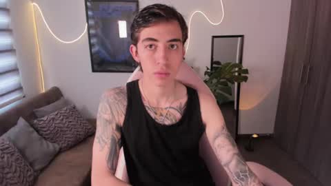 Snapshot of littleferxxo chatting on 01/03/25, 01:47 Ferxxo online show from 01/03/25, 01:47