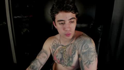 Snapshot of littleferxxo chatting on 06/17/26, 01:08 Ferxxo online show from 06/17/26, 01:08