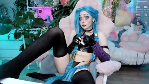 Snapshot of littleflufflepuff chatting on 02/08/25, 04:57 Riza Riri Puff online show from 02/08/25, 04:57