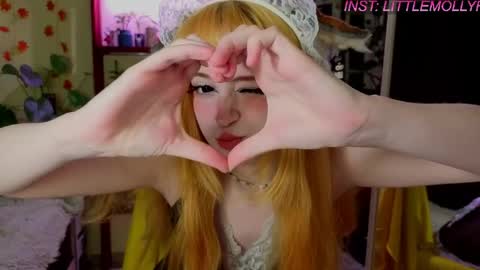 Molly online show from 04/12/26, 04:39