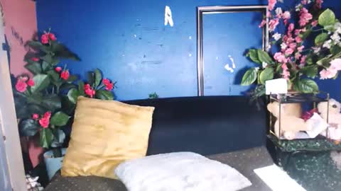 littleindianmilf online show from 03/11/26, 09:26