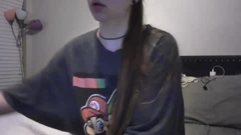 Snapshot of littlejessielov chatting on 12/04/24, 09:18 Jessie online show from 12/04/24, 09:18