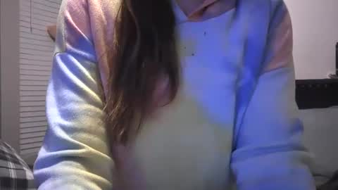 Snapshot of littlejessielov chatting on 12/08/24, 07:05 Jessie online show from 12/08/24, 07:05