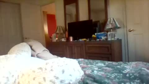 littlekenny1951 online show from 11/03/25, 08:10