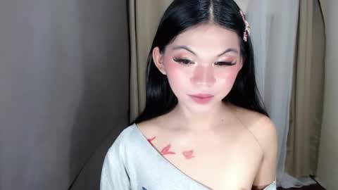 littlelace_ online show from 05/15/26, 11:34