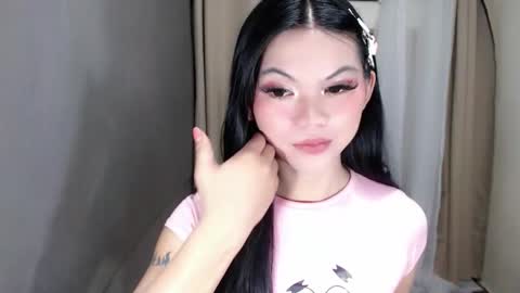 littlelace_ online show from 05/21/26, 12:17
