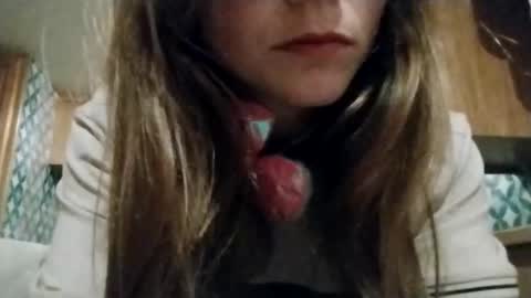 Snapshot of littleleo96 chatting on 10/16/25, 06:25 littleleo96 online show from 10/16/25, 06:25