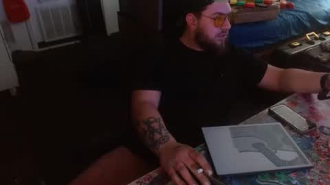 Snapshot of littlelonelylenny chatting on 02/08/25, 06:22 littlelonelylenny online show from 02/08/25, 06:22