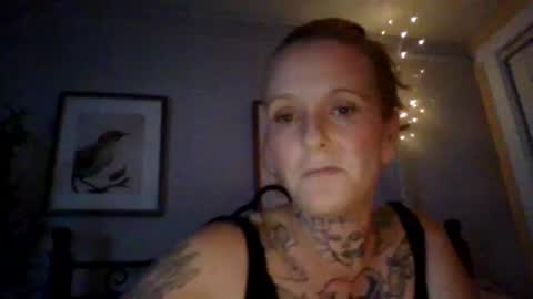 Snapshot of littlemisstaken chatting on 09/18/25, 10:39 littlemisstaken online show from 09/18/25, 10:39