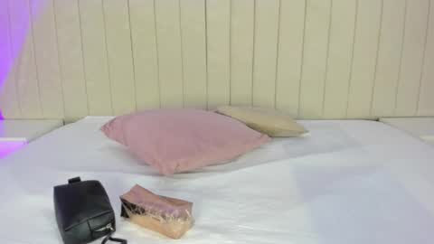 im olivia IG littleolivia01 online show from 02/11/25, 12:58