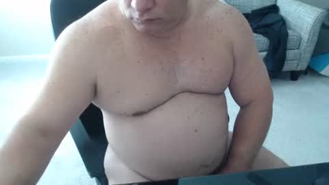 Snapshot of littleone1111765968 chatting on 11/01/25, 04:31 littleone1111765968 online show from 11/01/25, 04:31