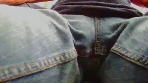 Snapshot of littlepecker1980 chatting on 10/01/25, 01:17 littlepecker1980 online show from 10/01/25, 01:17