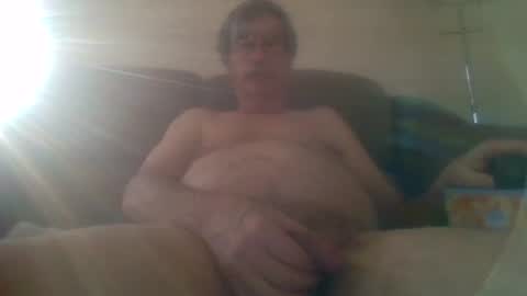 littlepetey17 online show from 11/27/25, 04:09