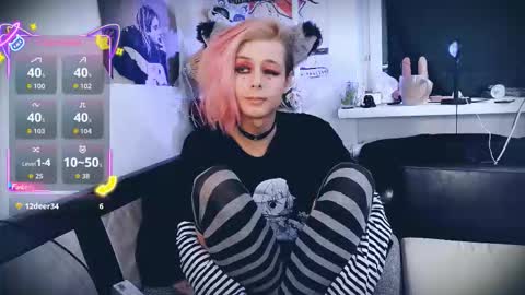 Snapshot of littlepinkcat chatting on 09/13/25, 07:46 Felix online show from 09/13/25, 07:46