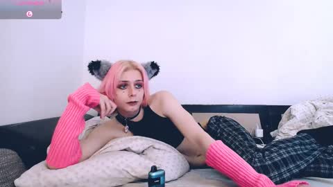 Felix online show from 04/18/26, 06:34