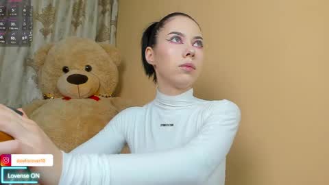 Pinky online show from 03/31/26, 09:53