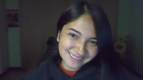 Mia  Wednesday to Sunday 730 am to 1030 am Colombian Hour D online show from 10/25/25, 03:58