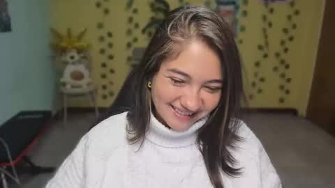 Mia  Wednesday to Sunday 730 am to 1030 am Colombian Hour D online show from 02/06/26, 02:49