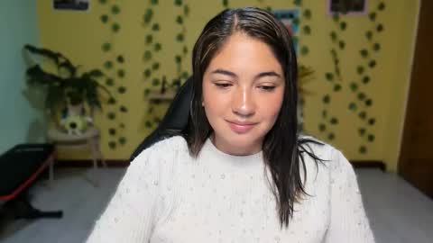 Mia  Wednesday to Sunday 730 am to 1030 am Colombian Hour D online show from 03/22/26, 07:50