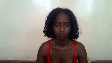 Snapshot of littlesandie chatting on 01/07/25, 12:20 littlesandie online show from 01/07/25, 12:20