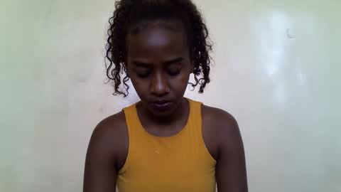 Snapshot of littlesandie chatting on 09/14/25, 05:39 littlesandie online show from 09/14/25, 05:39