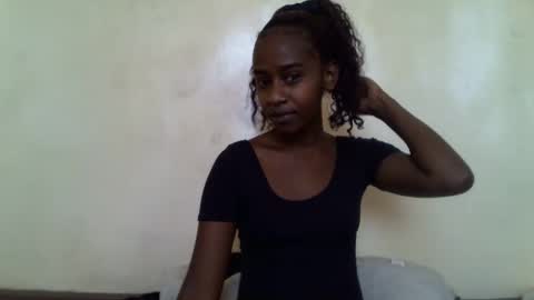 Snapshot of littlesandie chatting on 09/24/25, 05:55 littlesandie online show from 09/24/25, 05:55