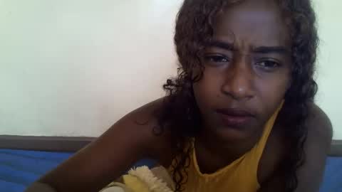 Snapshot of littlesandie chatting on 11/05/25, 06:35 littlesandie online show from 11/05/25, 06:35