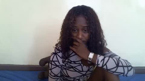 Snapshot of littlesandie chatting on 11/08/25, 06:46 littlesandie online show from 11/08/25, 06:46