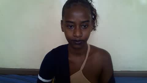 Snapshot of littlesandie chatting on 11/10/25, 05:28 littlesandie online show from 11/10/25, 05:28