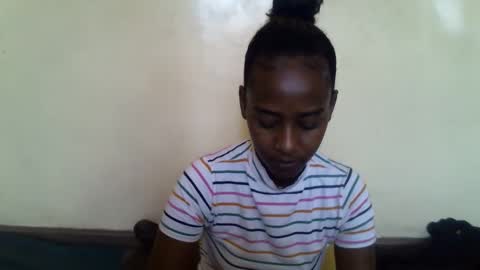 Snapshot of littlesandie chatting on 11/17/25, 05:24 littlesandie online show from 11/17/25, 05:24