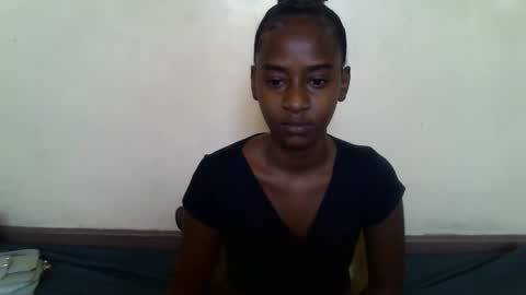 Snapshot of littlesandie chatting on 11/18/25, 04:50 littlesandie online show from 11/18/25, 04:50