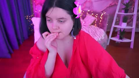 Masha  online show from 12/04/25, 02:48