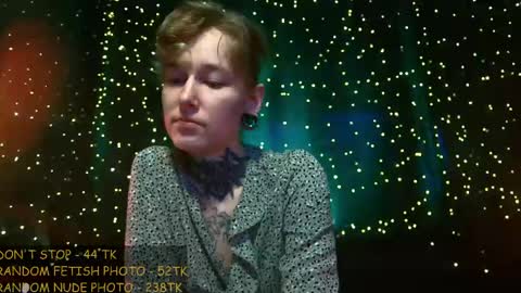 Niki  free tg channel with some photos gifs and info about streams  online show from 05/23/26, 01:48